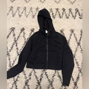 Lululemon Athletica Scuba Full-Zip Cropped Hoodie Black. NEW WITH TAGS!!!